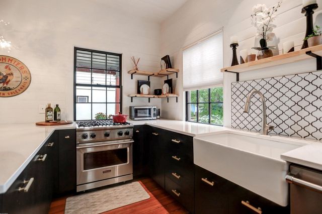 266 Ashley Avenue, Charleston, SC 29403