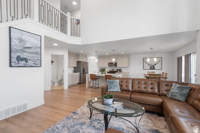 6542 W IPSWITCH WAY, Herriman, UT 84096