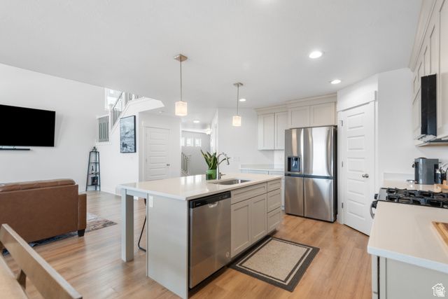 6542 W IPSWITCH WAY, Herriman, UT 84096