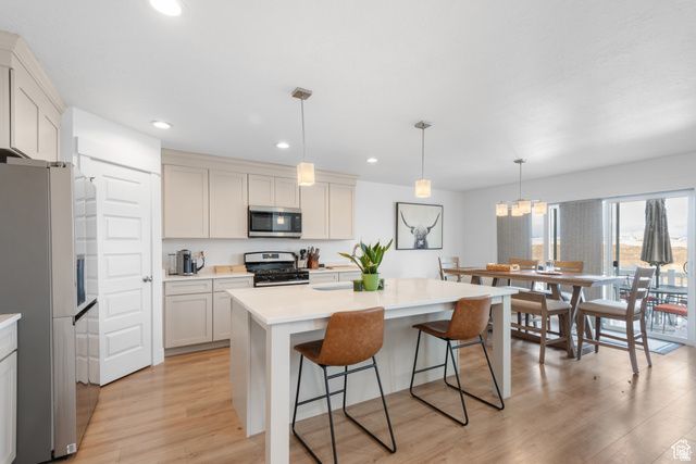 6542 W IPSWITCH WAY, Herriman, UT 84096