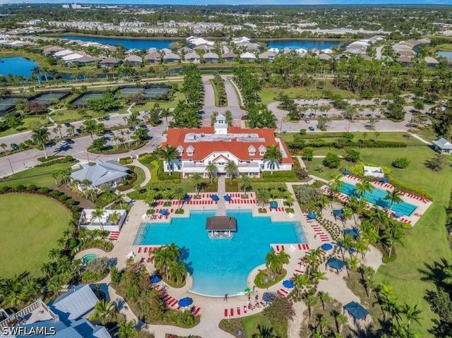 7184 Cayo Coco LN, Naples, FL 34113