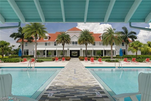 7184 Cayo Coco LN, Naples, FL 34113