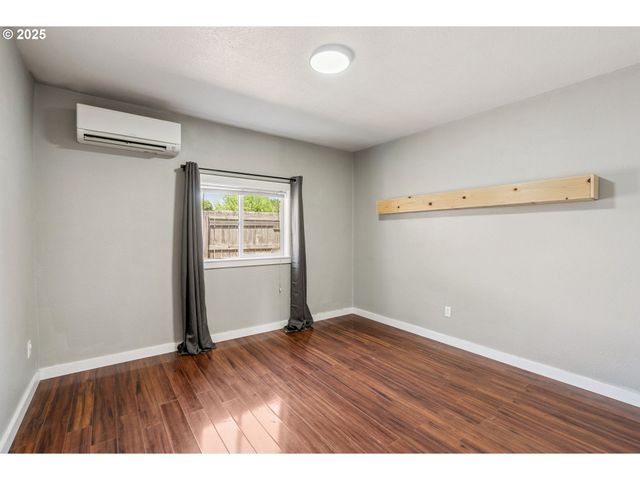 417 GERTRUDE Dr, Dallesport, WA 98617