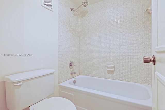 665 NE 195th Street 222, Miami, FL 33179