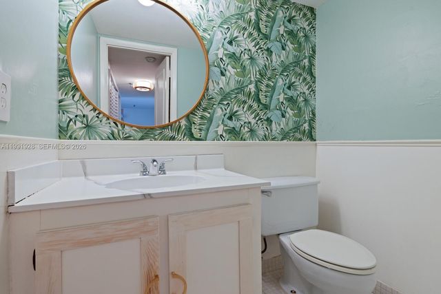 665 NE 195th Street 222, Miami, FL 33179