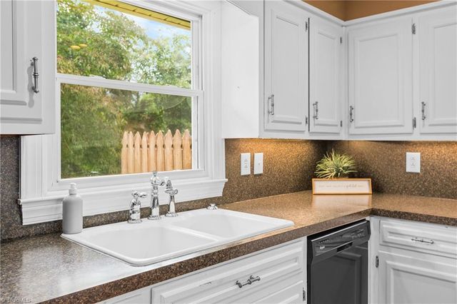 1078 NC Highway 66 S, Westfield, NC 27053