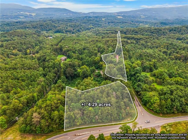 1078 NC Highway 66 S, Westfield, NC 27053