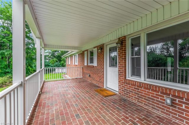 1078 NC Highway 66 S, Westfield, NC 27053