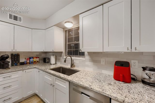 2902 Airport Road 107, Colorado Springs, CO 80910