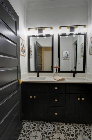 245 Marion Dr, Baton Rouge, LA 70806