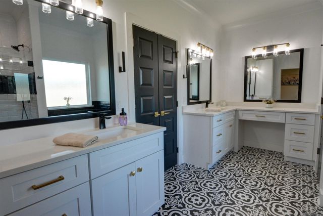 245 Marion Dr, Baton Rouge, LA 70806