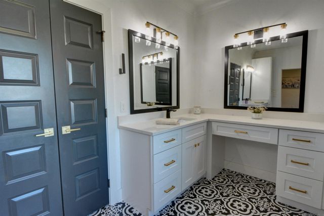 245 Marion Dr, Baton Rouge, LA 70806