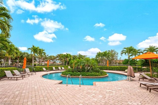 8209 Lucello TER W, Naples, FL 34114