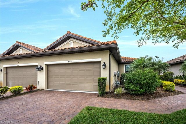 8209 Lucello TER W, Naples, FL 34114