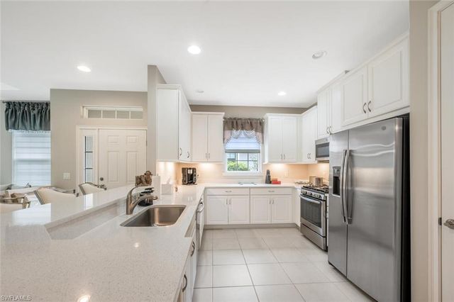 8209 Lucello TER W, Naples, FL 34114