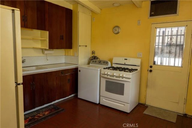 4216 Panamint Street, Los Angeles, CA 90065