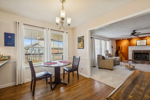 1908 Pennington Dr, Murfreesboro, TN 37129