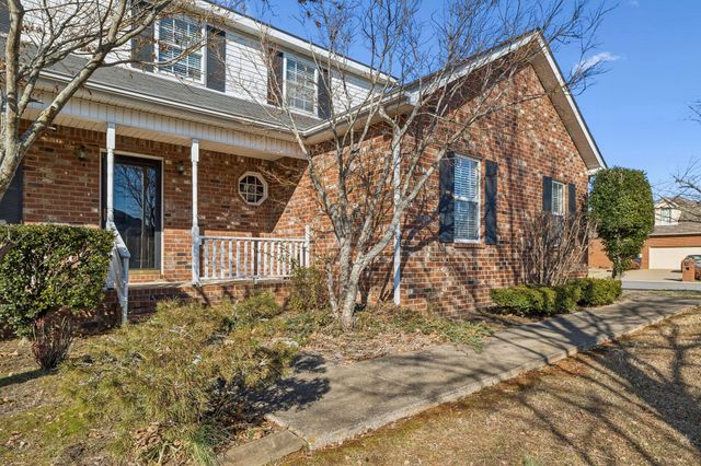 1908 Pennington Dr, Murfreesboro, TN 37129