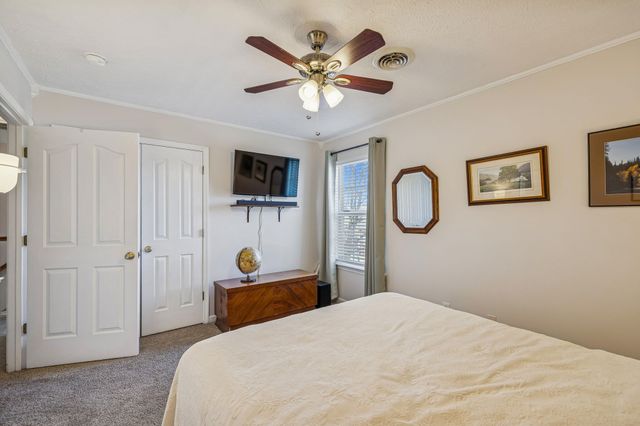 1908 Pennington Dr, Murfreesboro, TN 37129