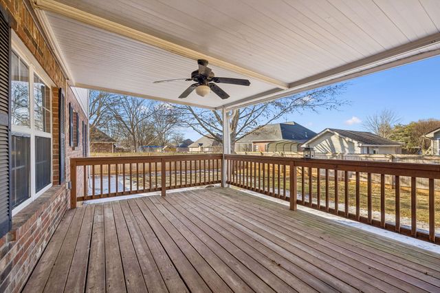 1908 Pennington Dr, Murfreesboro, TN 37129