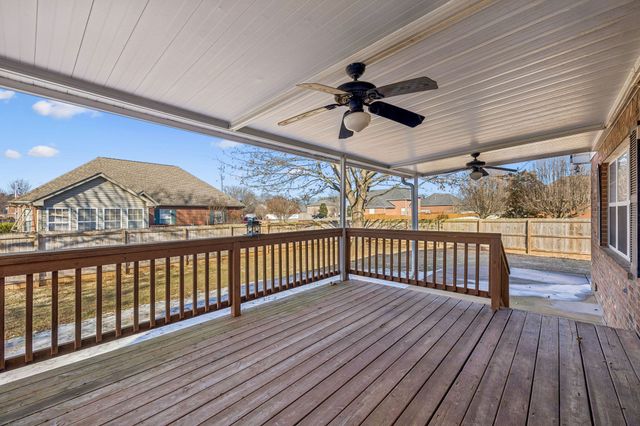 1908 Pennington Dr, Murfreesboro, TN 37129