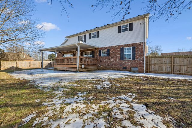 1908 Pennington Dr, Murfreesboro, TN 37129