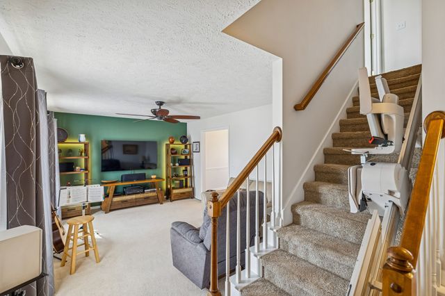 1908 Pennington Dr, Murfreesboro, TN 37129