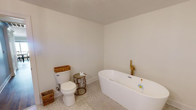 8755 Bud Stell, Lake Charles, LA 70605