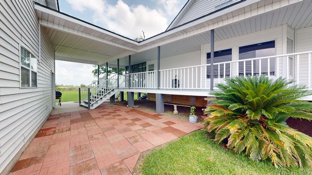 8755 Bud Stell, Lake Charles, LA 70605