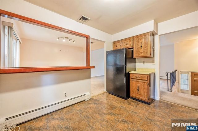 15 Main Street, Emerson, NJ 07630
