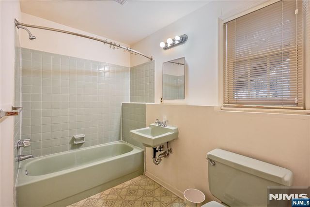 15 Main Street, Emerson, NJ 07630