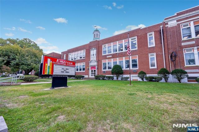 15 Main Street, Emerson, NJ 07630