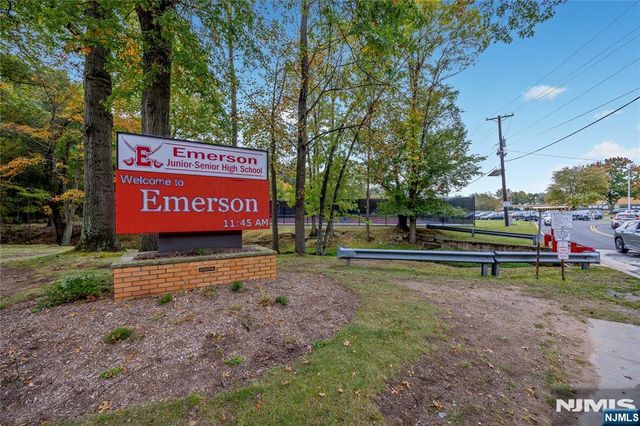 15 Main Street, Emerson, NJ 07630