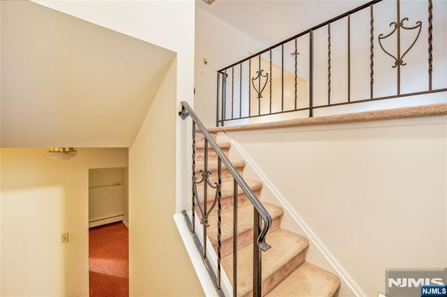 15 Main Street, Emerson, NJ 07630