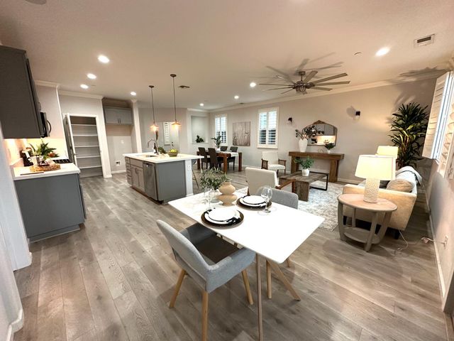 7890 Little Plum Way, Antelope, CA 95843