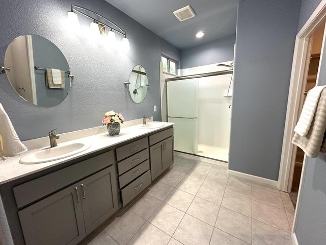 7890 Little Plum Way, Antelope, CA 95843