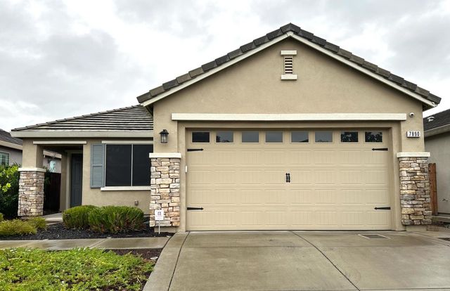 7890 Little Plum Way, Antelope, CA 95843
