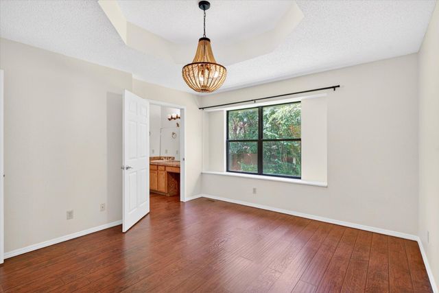 2941 E Belmont Street, Springfield, MO 65802