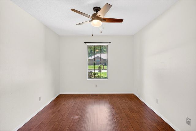 2941 E Belmont Street, Springfield, MO 65802
