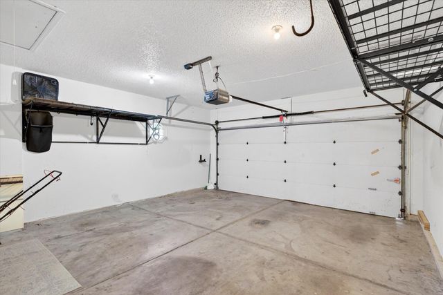 2941 E Belmont Street, Springfield, MO 65802