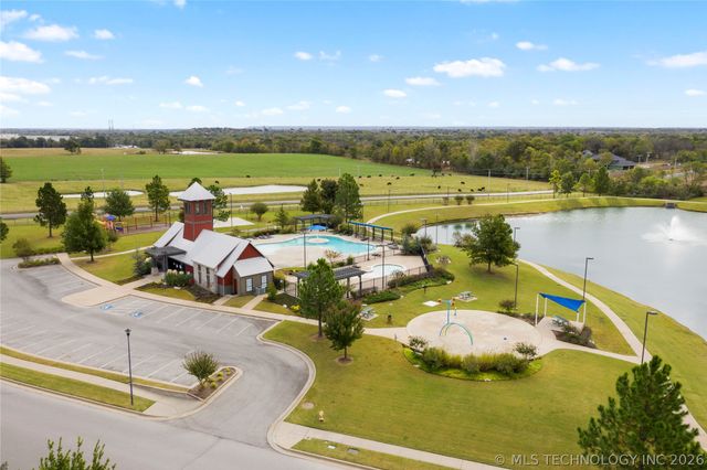 1906 E 135th Street, Bixby, OK 74008