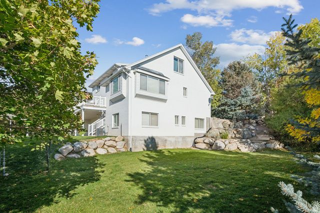 10142 S MAJESTIC CANYON RD, Sandy, UT 84092