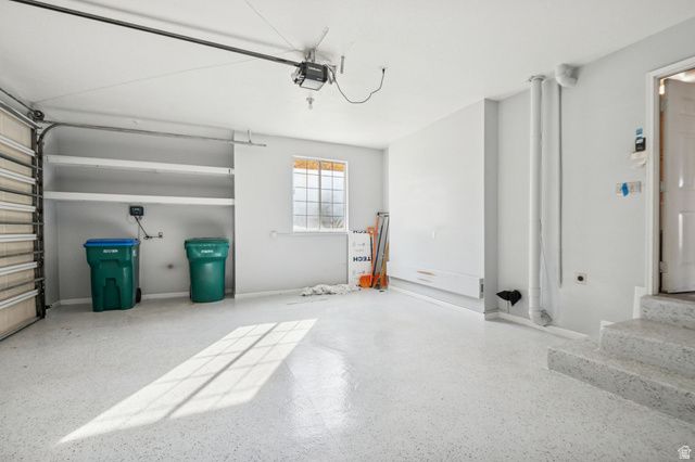 10142 S MAJESTIC CANYON RD, Sandy, UT 84092