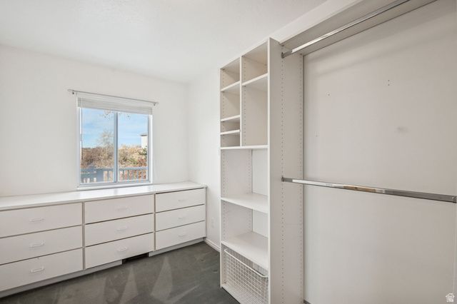 10142 S MAJESTIC CANYON RD, Sandy, UT 84092