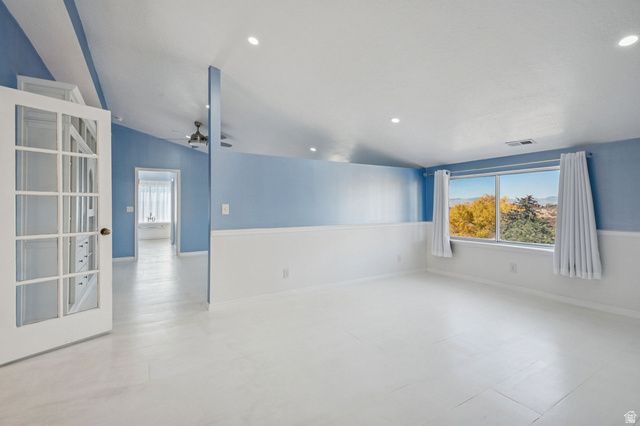 10142 S MAJESTIC CANYON RD, Sandy, UT 84092