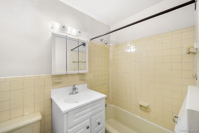 2650 Ocean Parkway 10-L, Brooklyn, NY 11235