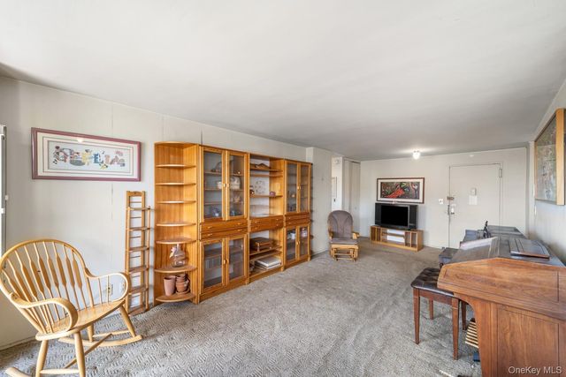 2650 Ocean Parkway 10-L, Brooklyn, NY 11235
