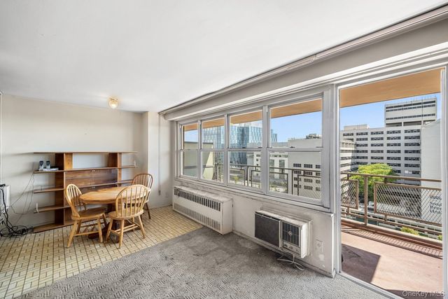 2650 Ocean Parkway 10-L, Brooklyn, NY 11235