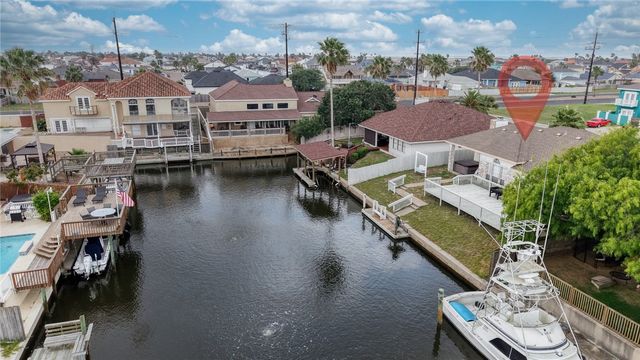 15258 Main Royal Dr, Corpus Christi, TX 78418