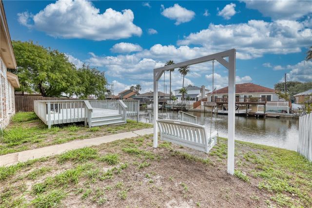 15258 Main Royal Dr, Corpus Christi, TX 78418